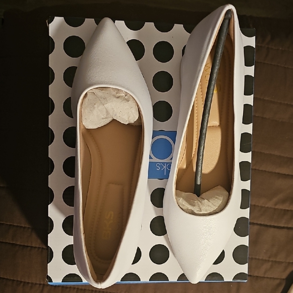 Women's White Low Heels